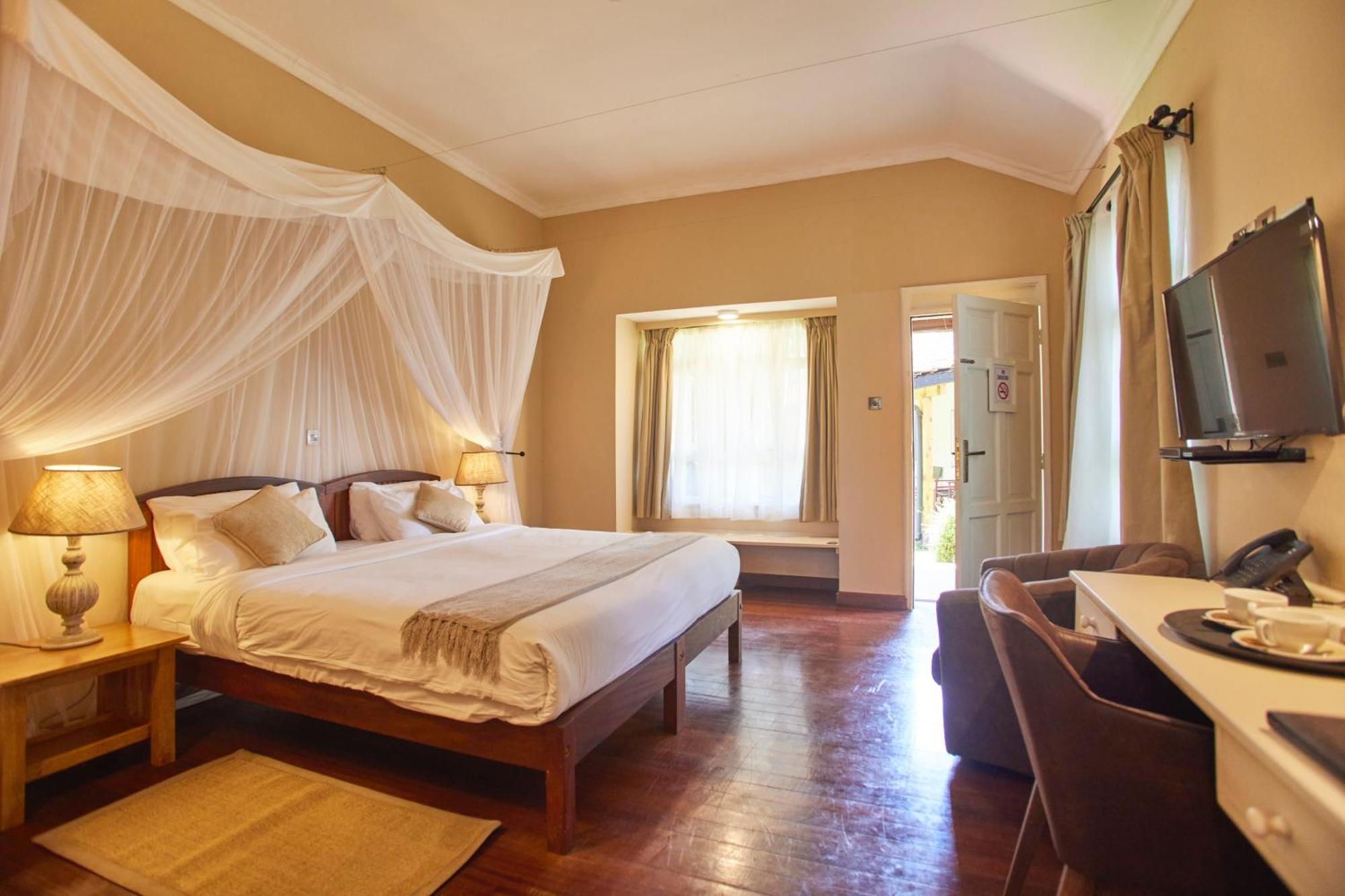 Aero Club Of East Africa Hotel Nairobi Bagian luar foto