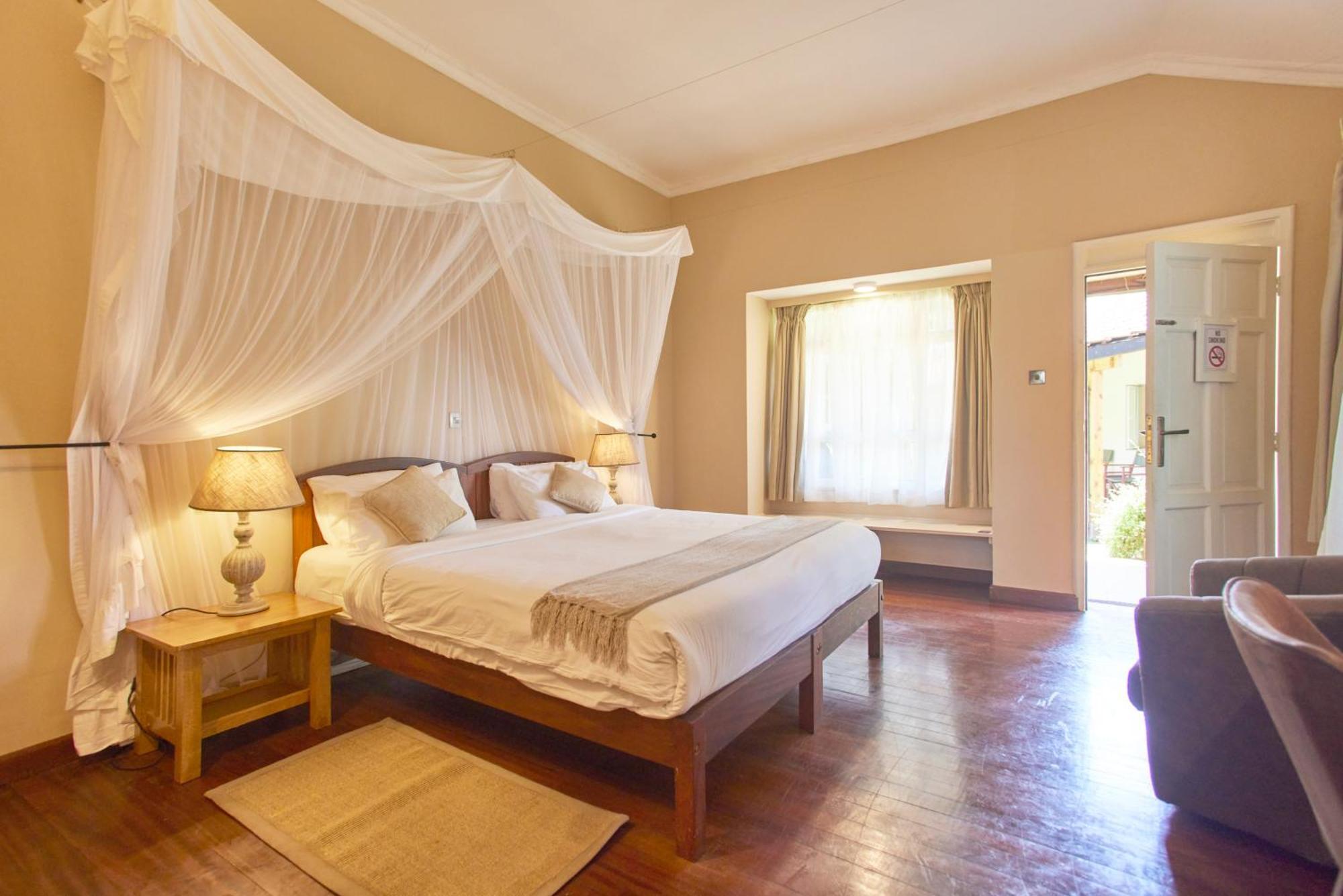 Aero Club Of East Africa Hotel Nairobi Bagian luar foto