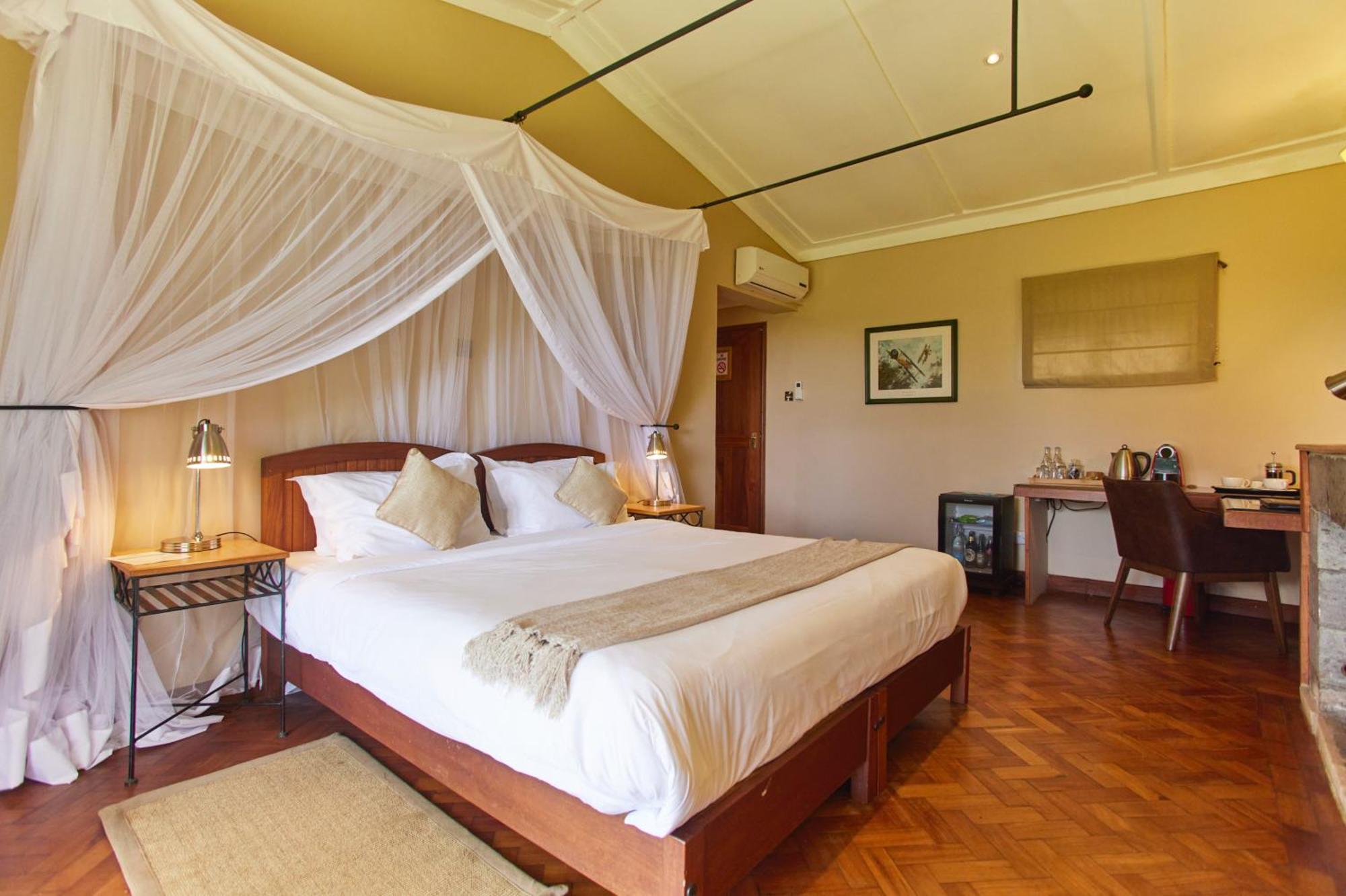 Aero Club Of East Africa Hotel Nairobi Bagian luar foto