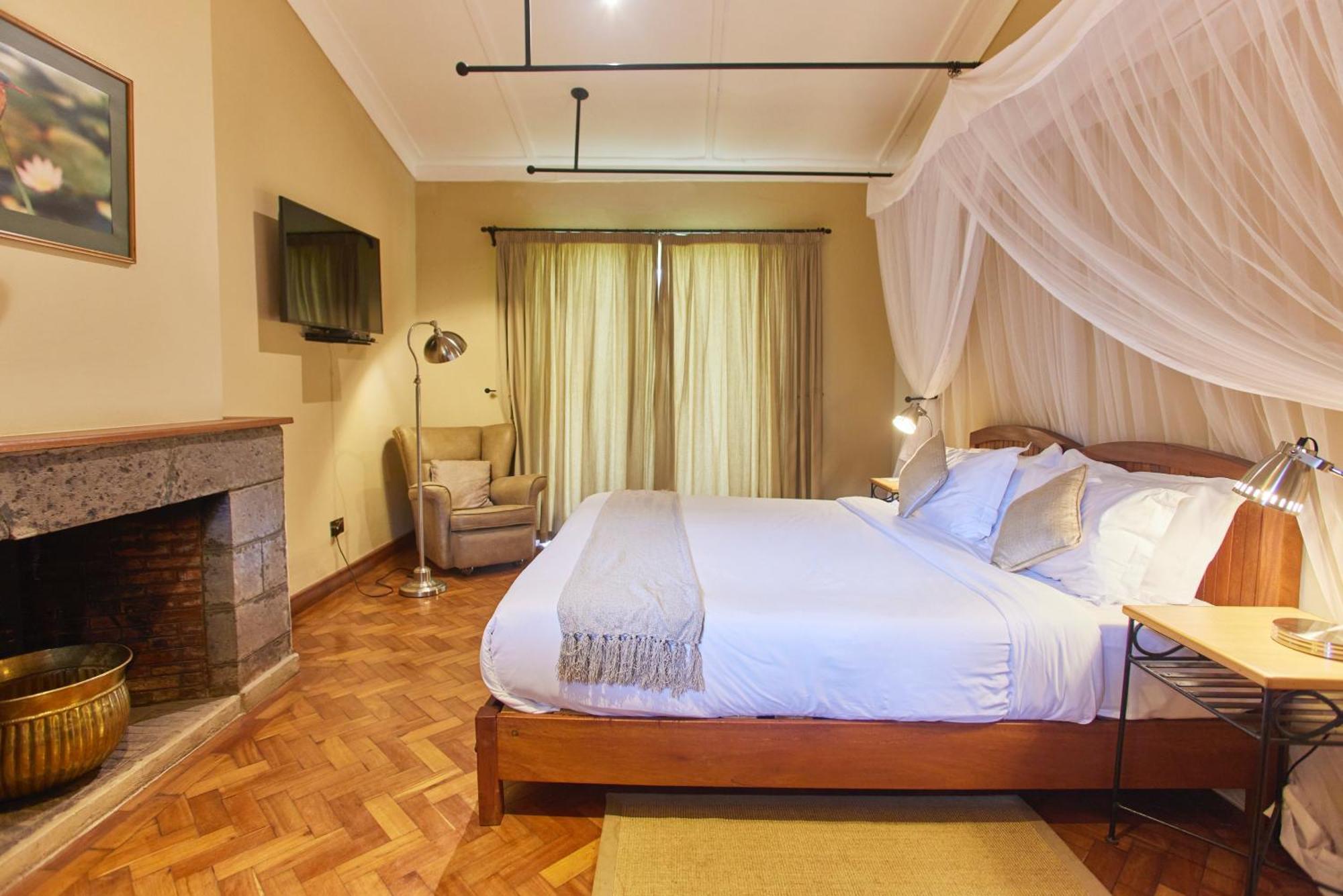 Aero Club Of East Africa Hotel Nairobi Bagian luar foto