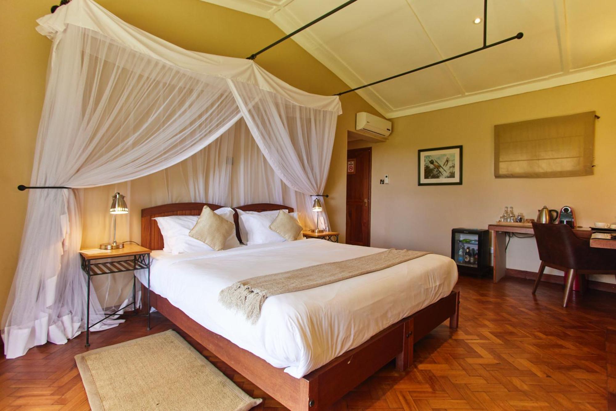 Aero Club Of East Africa Hotel Nairobi Bagian luar foto
